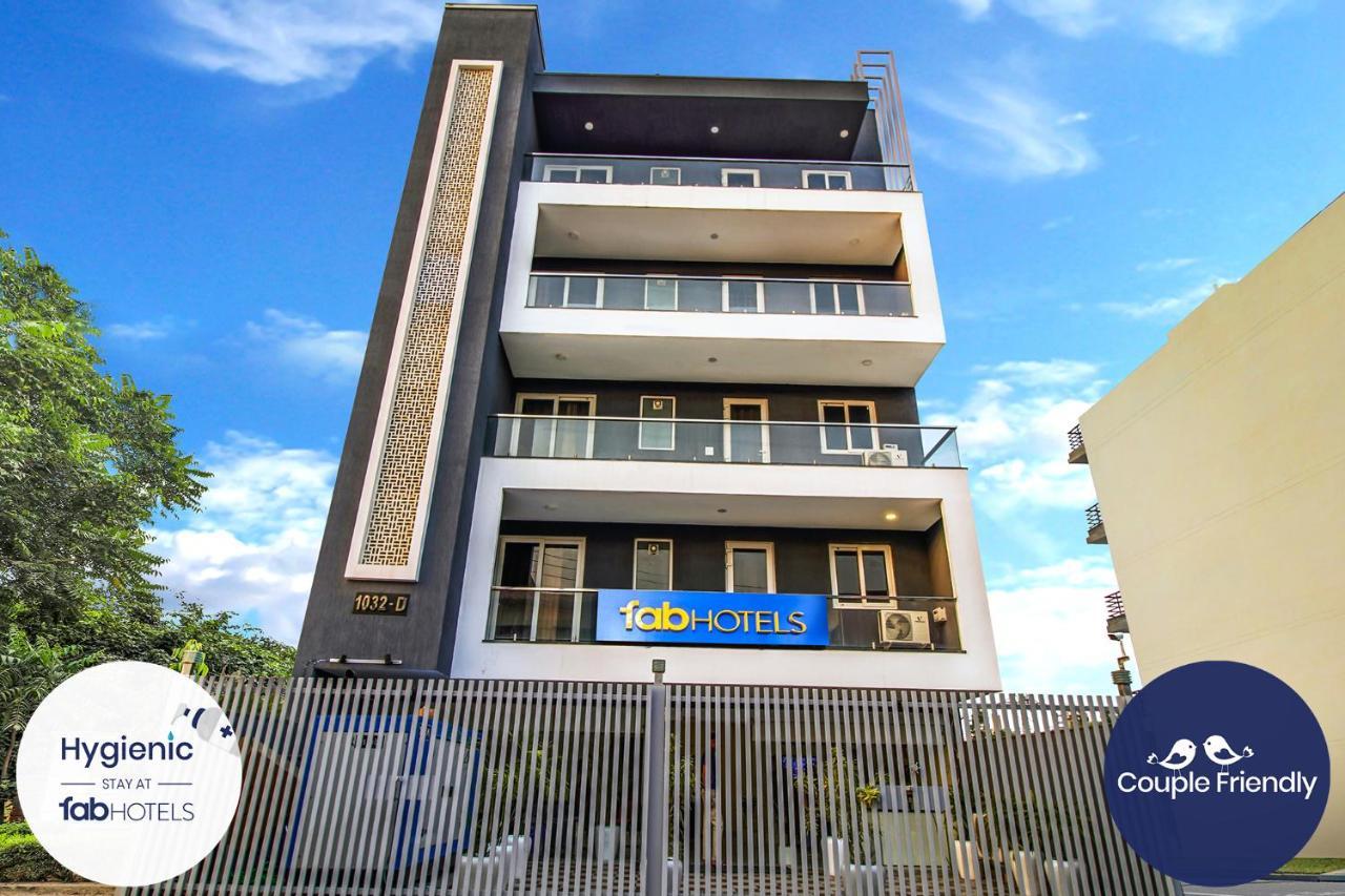 Fabhotel Kiara Gurgáon Kültér fotó