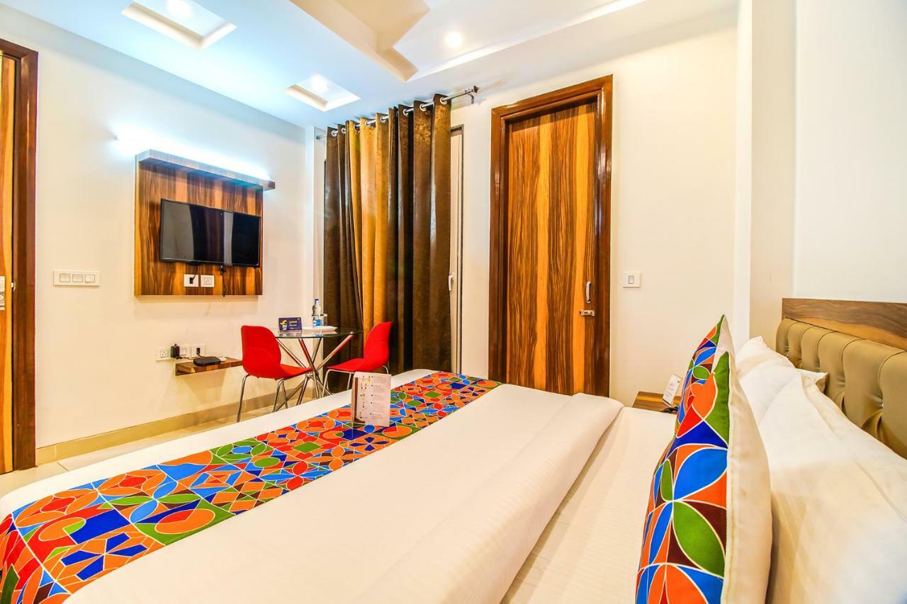 Fabhotel Kiara Gurgáon Kültér fotó